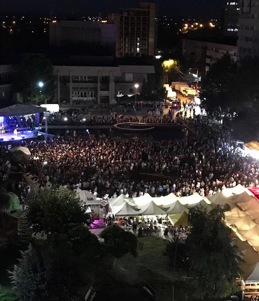 spectacole esplanadă