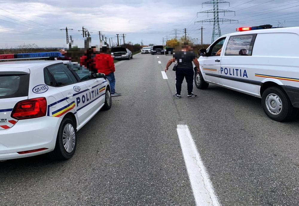 Copil de 14 ani, la spital în urma unui accident cu trei maşini implicate - VIDEO