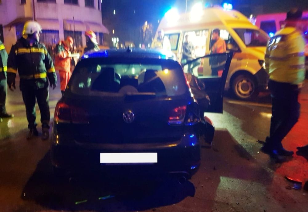 GRAV accident rutier, la Slatina. Un tânăr a ajuns la spital - FOTO