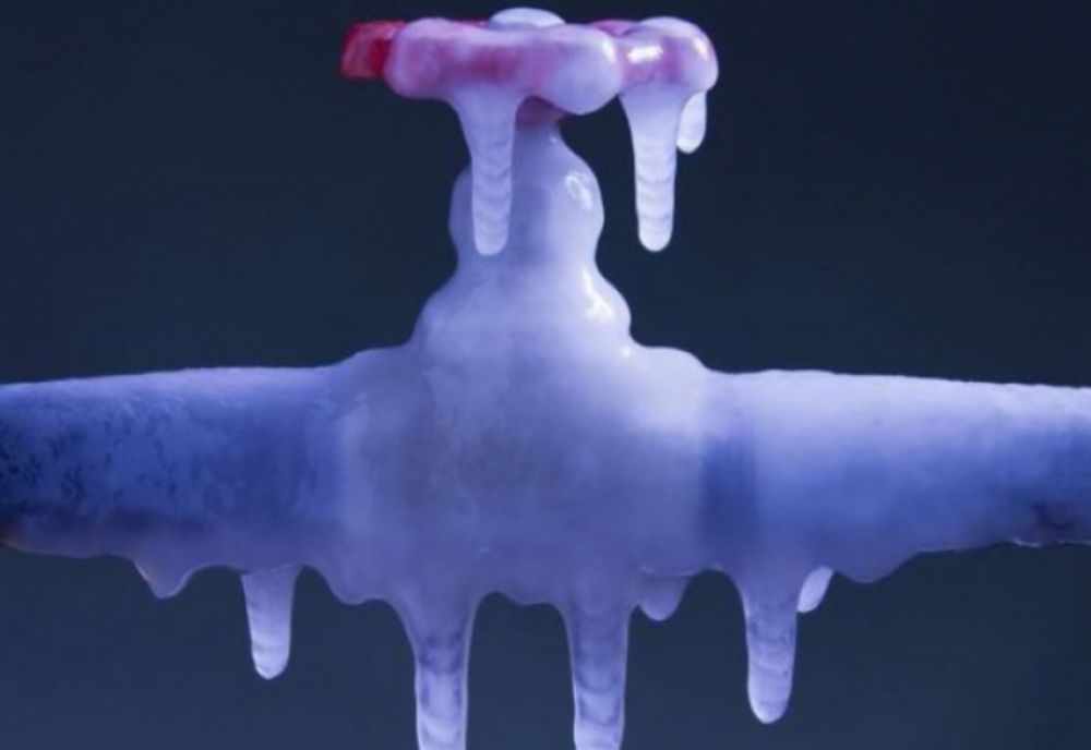 Vine îngheţul. Cum să protejăm apometrele şi conductele de apă