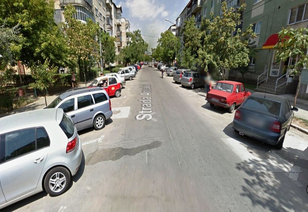 Slătinenii din două cartiere vor avea parcări noi