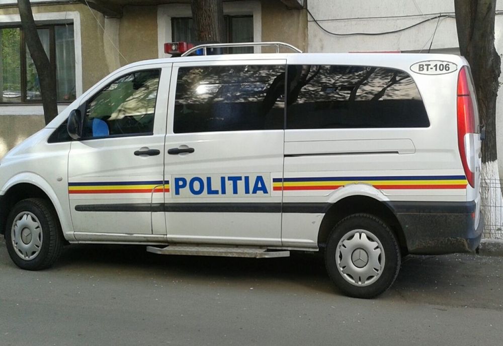 Doi bătrâni din Olt, găsiţi morţi în casă