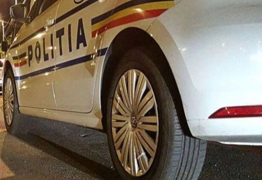 Poliţişti din Olt, trimişi în judecată pentru luare de mită. Ei au fost prinşi în flagrant