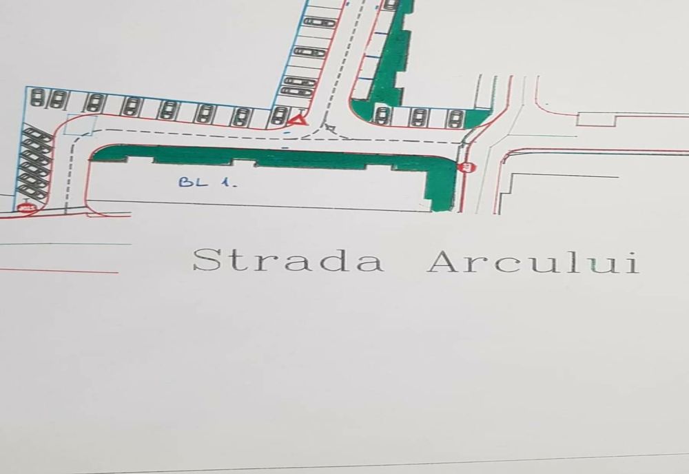 Noi locuri de parcare, în Slatina. Două parcări construite în zone aglomerate