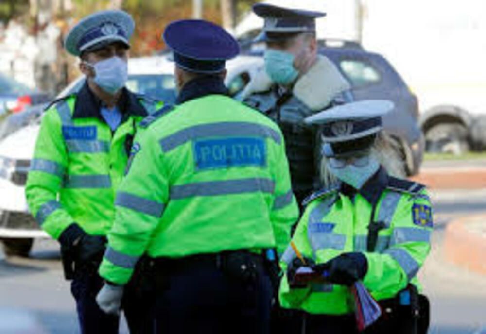 Poliţiştii din Olt au spart o petrecere de Valentine’s Day