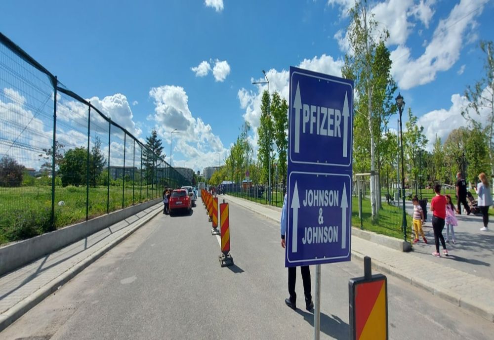 Se modifică programul Centrului de vaccinare drive-through de la Parcul Tineretului Slatina