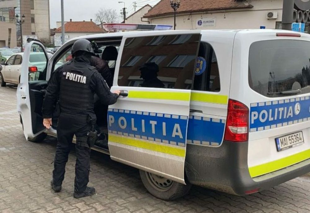 Hoţii de catalizatoare auto din Olt, călcaţi de poliţişti