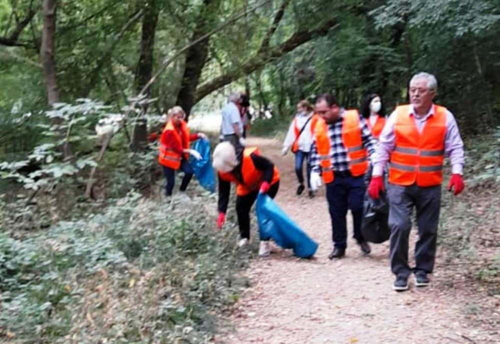 Ecologizare cu voluntari, la Caracal