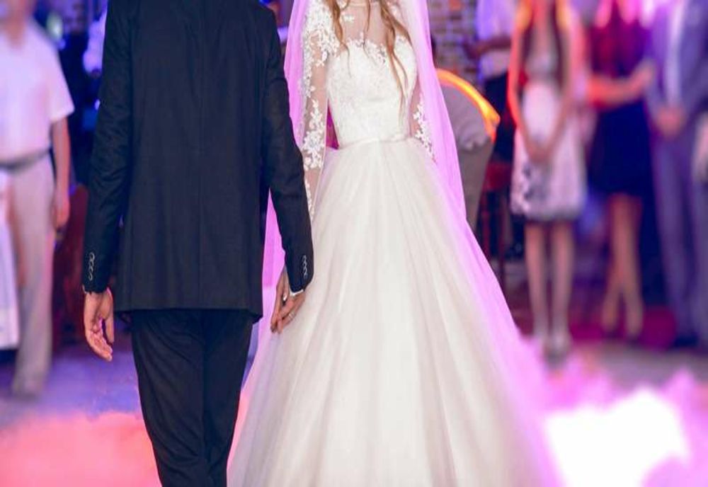 Ce se întâmplă cu nunţile şi botezurile programate la Slatina şi Caracal, în acest weekend. Declaraţia prefectului de Olt