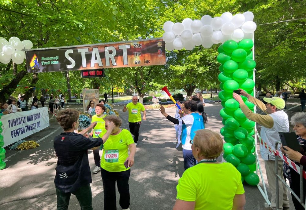 Semimaraton şi Cros, în Parcul Poroineanu din Caracal