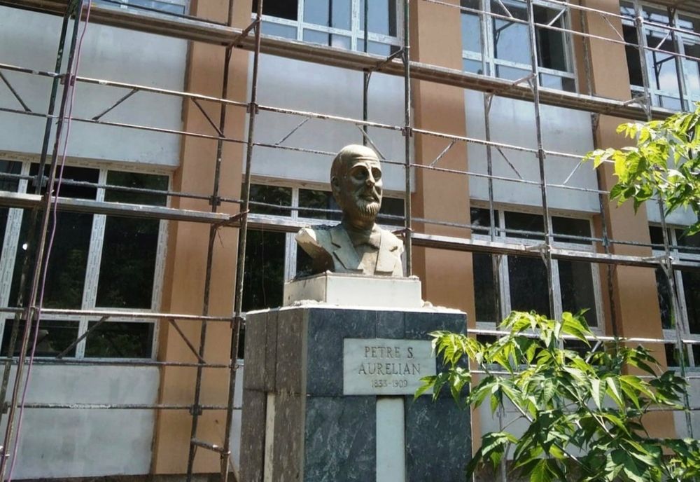 Fonduri europene pentru reabilitarea unui liceu din Slatina. Investiţia este în derulare