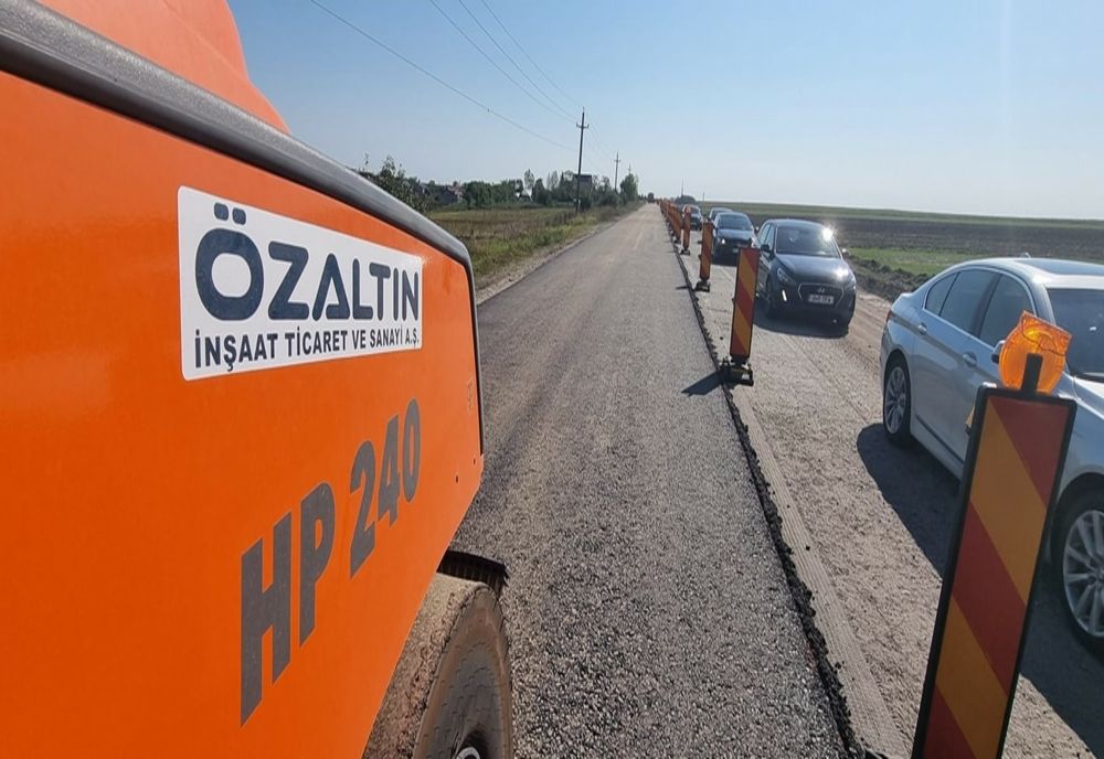 Drumul naţional DN 6 Craiova-Alexandria: A început asfaltarea