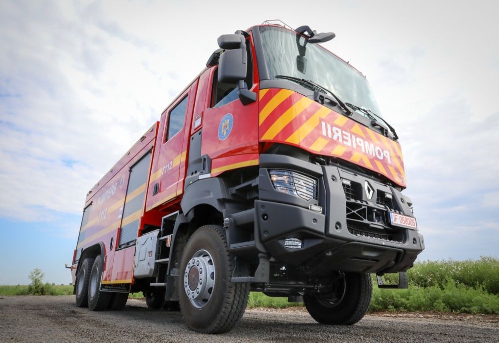 Olt: Autospecială de stingere a incendiilor, pentru pompierii din Scorniceşti