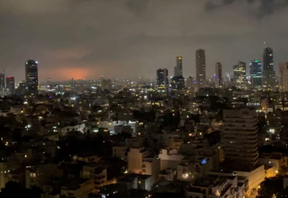 IRANUL A LANSAT UN NOU ATAC CU RACHETE ASUPRA ISRAELULUI. EXPLOZII PUTERNICE LA TEL AVIV ȘI IERUSALIM