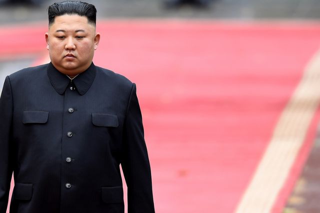 Kim Jong Un confirmă o politică extremă: soldații trimiși în Ucraina ar fi obligați să se sinucidă pentru a evita capturarea