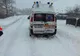 Ambulanţă plecată în misiune, rămasă blocată pe un drum din Olt