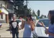 Polițiștii olteni, în acțiune. Cum au reacționat șoferii când li s-au pus ochelari care induc starea de ebrietate
